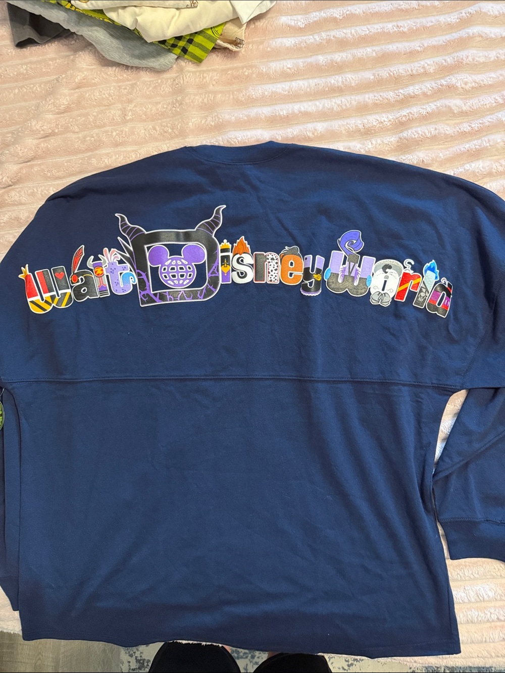 Disney Navy Villains Spirit Jersey-Glows in Dark. - Picture 4 of 4